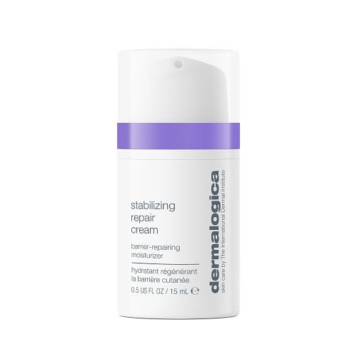 Die weiße Flasche „Dermalogica Stabilizing Repair Cream | Beruhigende Pflege“ mit einem Inhalt von 15 ml (0,5 fl oz) ist mit einem violetten Band versehen und enthält fachmännisch einen wirksamen Ceramid-Komplex zur Barrierereparatur und Feuchtigkeitsversorgung, der empfindliche Haut wohltuende Linderung verschafft.