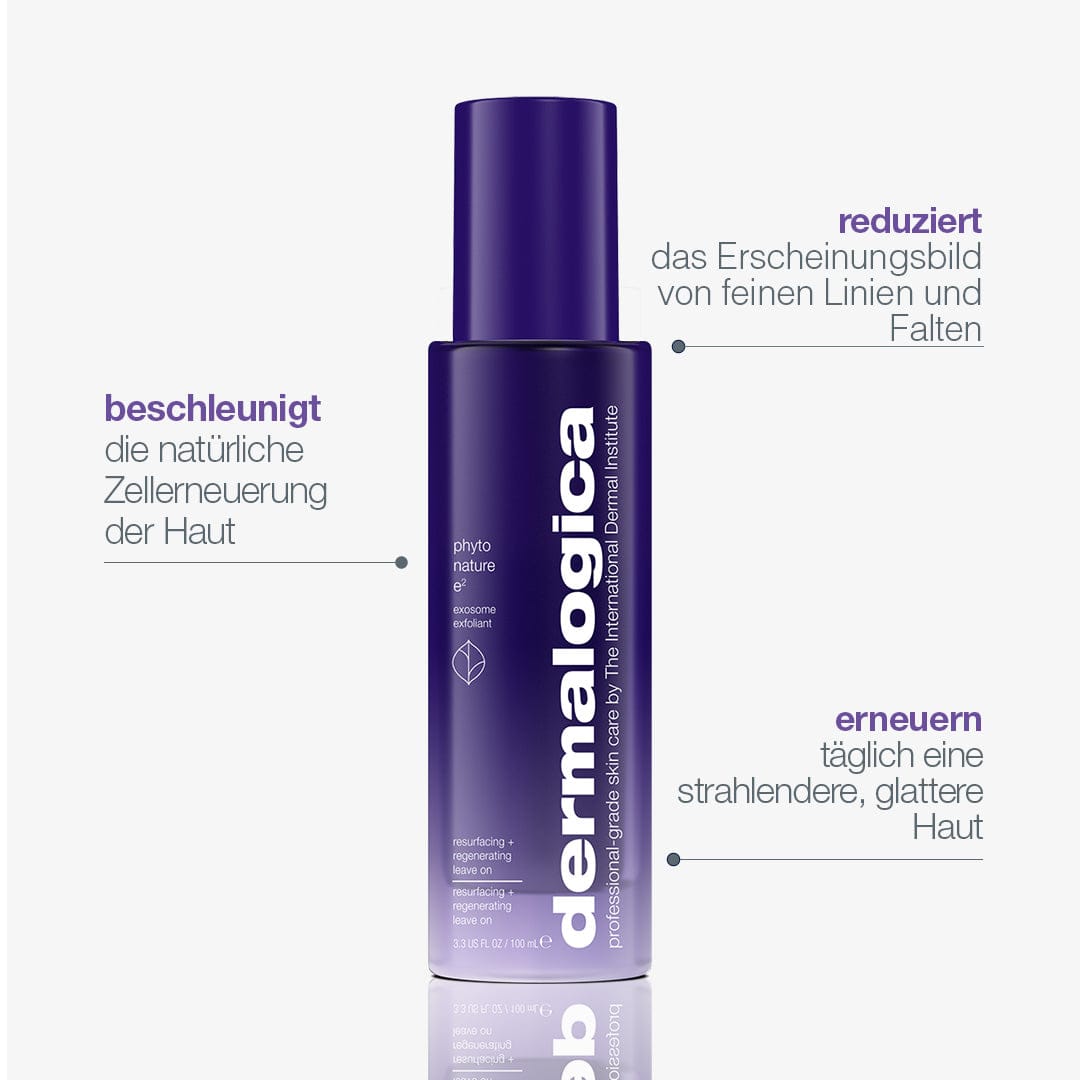Die violette Dermalogica Phyto Nature E2 Exosom Treatment Flasche mit deutschem Text hebt drei Vorteile hervor: Beschleunigung der Zellerneuerung, Unterstützung der Hautregeneration und Erneuerung für eine glattere, strahlendere Haut.