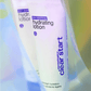 Nahaufnahme von Skin Soothing Hydrating Lotion Tuben.