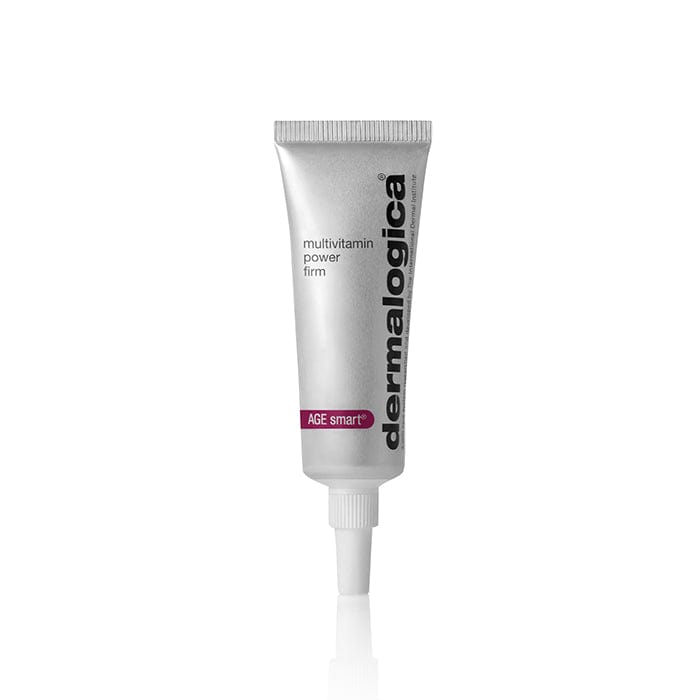 Tube von Creme auf weißem Hintergrund.